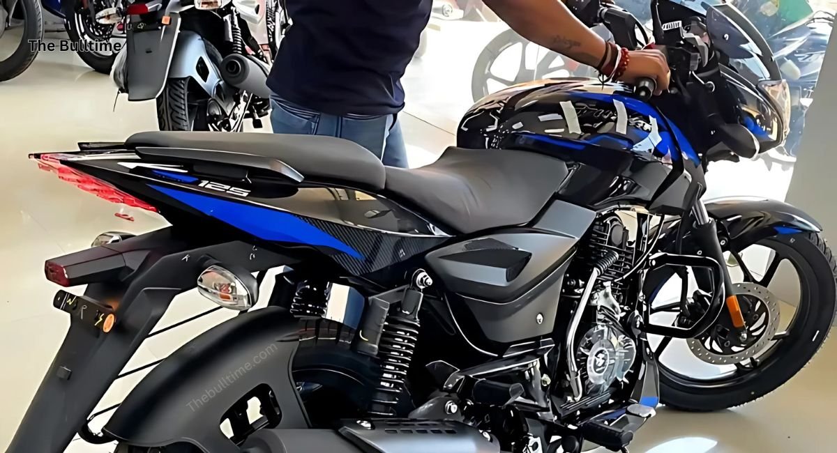 Bajaj Pulsar 125 का नया मॉडल लॉन्च, 74Km की शानदार माइलेज के साथ दमदार परफॉर्मेंस। 1 Bajaj Pulsar 125 Bike