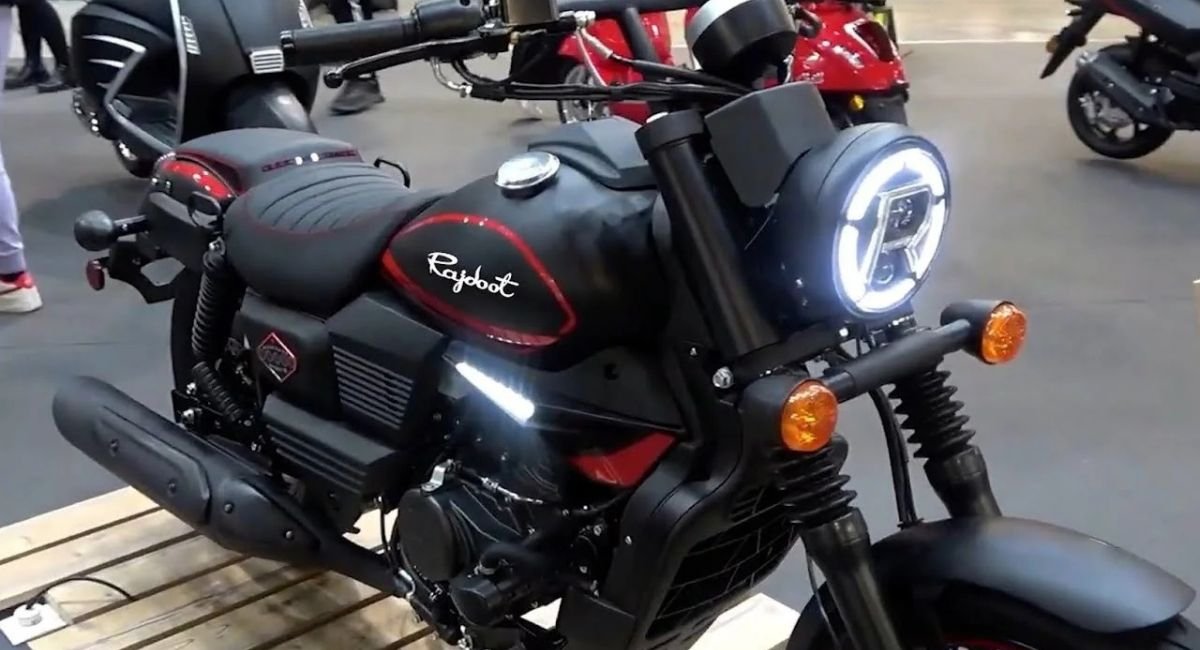 ₹1 लाख में दमदार पावर बाइक, 55Km शानदार माइलेज और स्टाइल – देहाती रास्तों पर भी बेहतरीन साथी 1 New Rajdoot 350